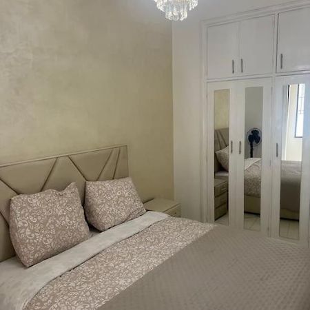 Appartement Centre 600M Plage Tangier Exterior photo